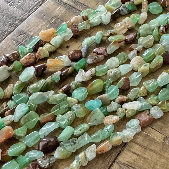 Serpentine Jade Nugget Bead Strand - 4-8mm - Picture 1 of 2